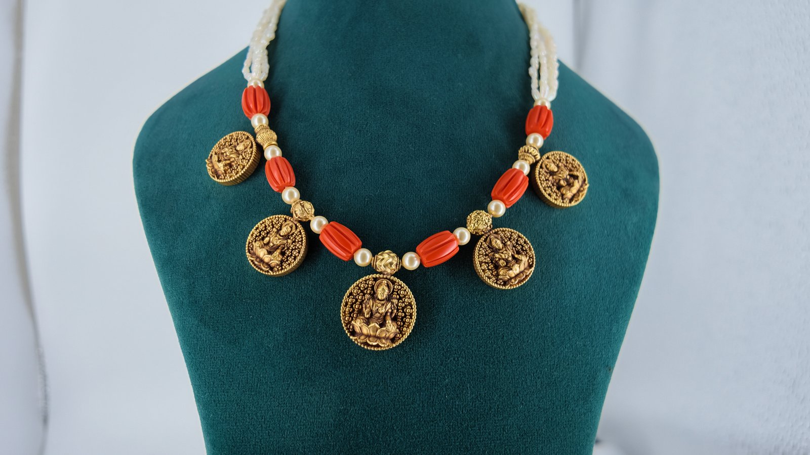 Lightweight Jewellery